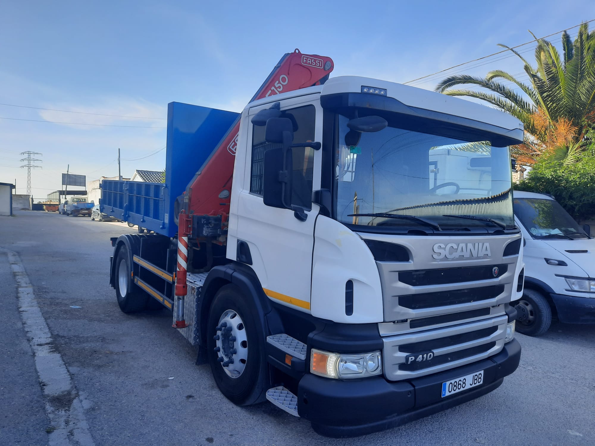 SCANIA PORTACONTENEDORES GRUA - Imagen 4