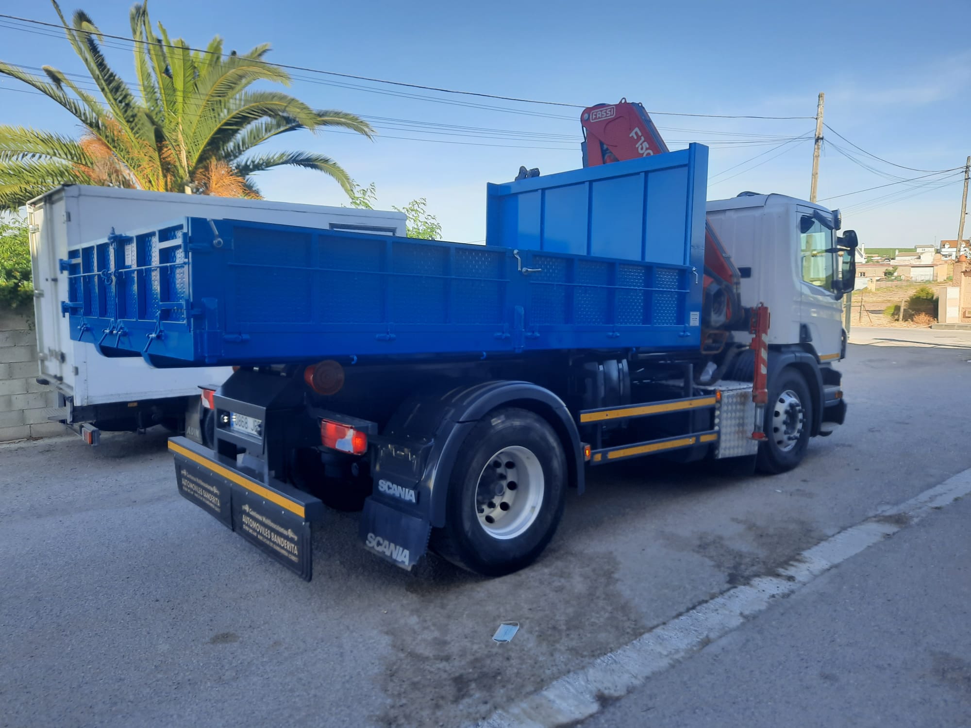 SCANIA PORTACONTENEDORES GRUA - Imagen 5