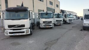 VOLVO FL PORTACONTENEDORES