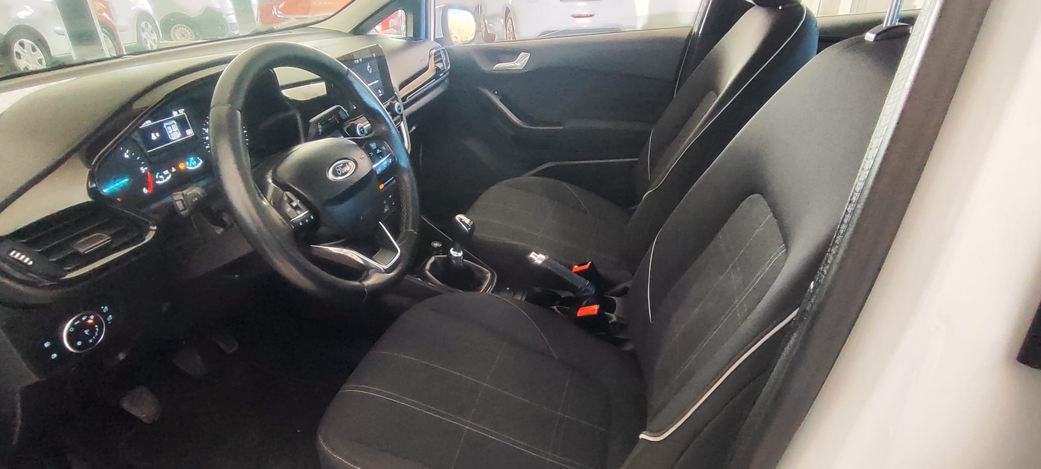 FORD FIESTA - Imagen 8