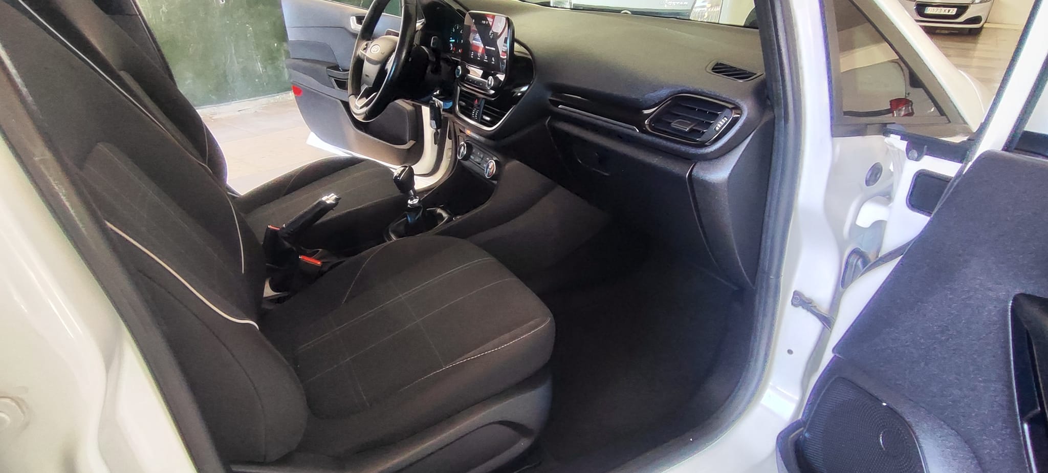 FORD FIESTA - Imagen 10