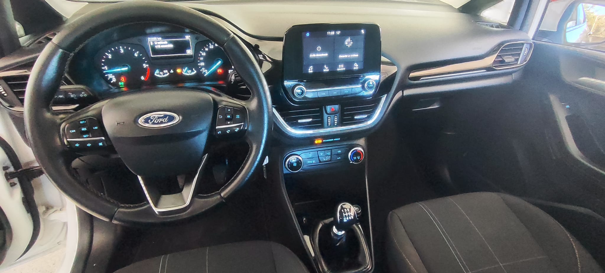 FORD FIESTA - Imagen 9