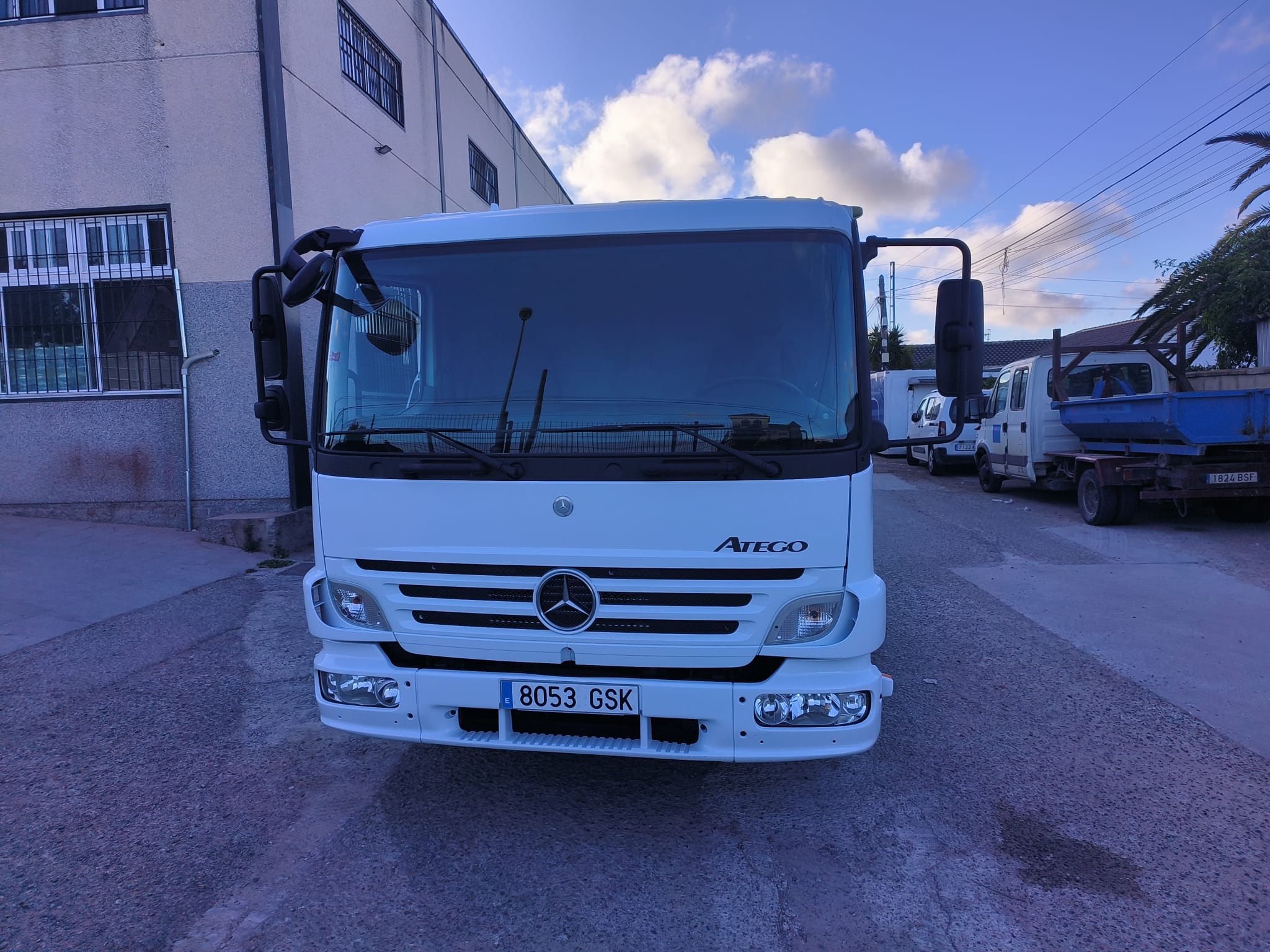 MERCEDES 8T JIMECA - Imagen 3