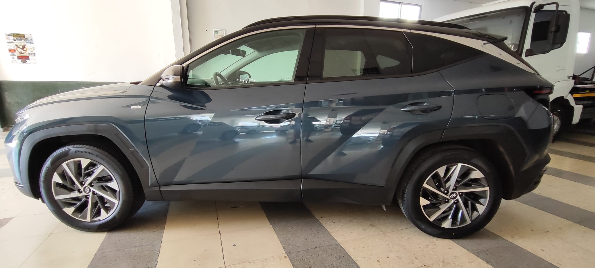 HYUNDAI TUCSON - Imagen 9