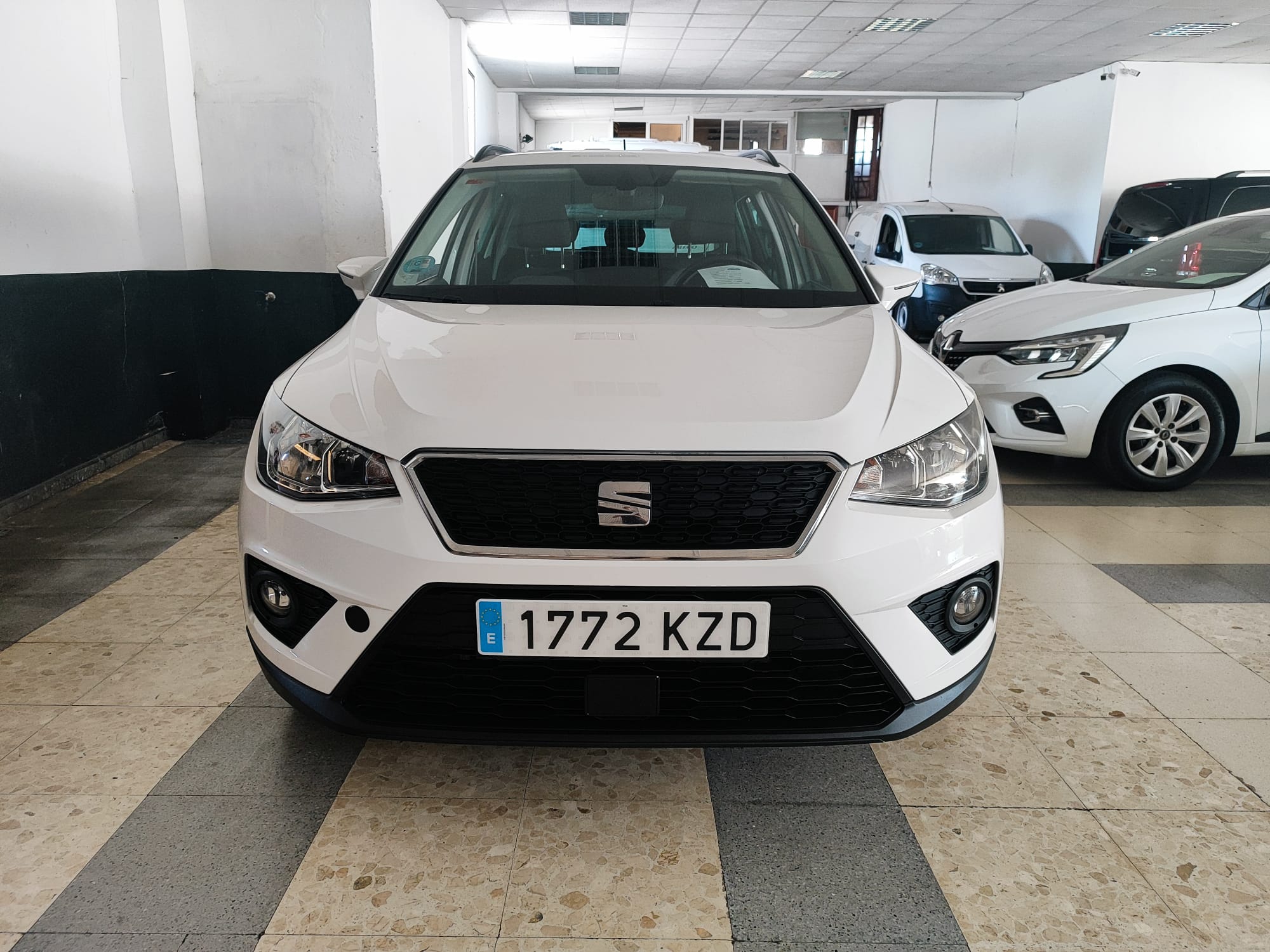 SEAT ARONA - Imagen 2