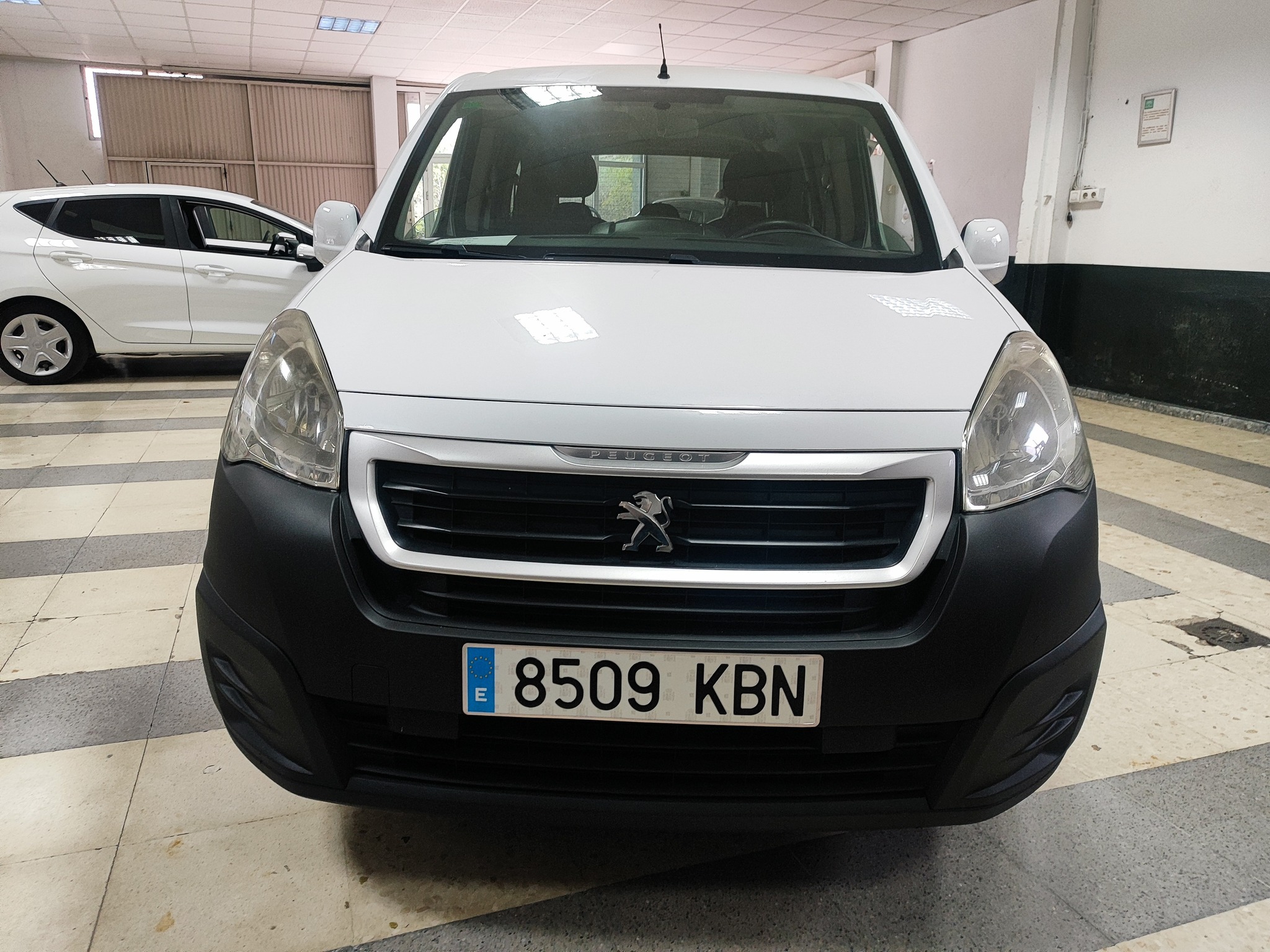 PEUGEOT PARTNER - Imagen 10