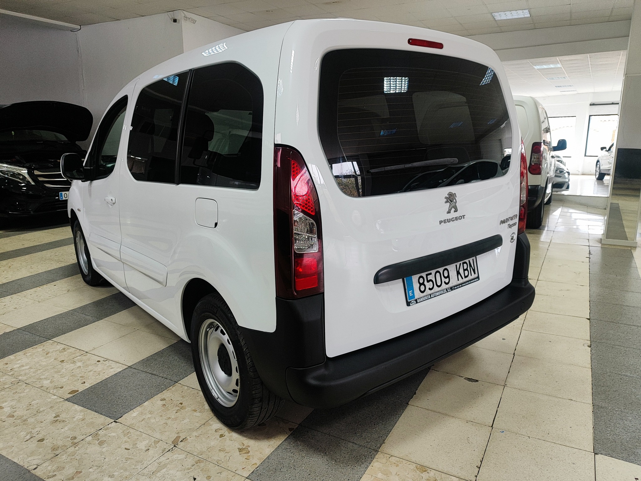 PEUGEOT PARTNER - Imagen 8