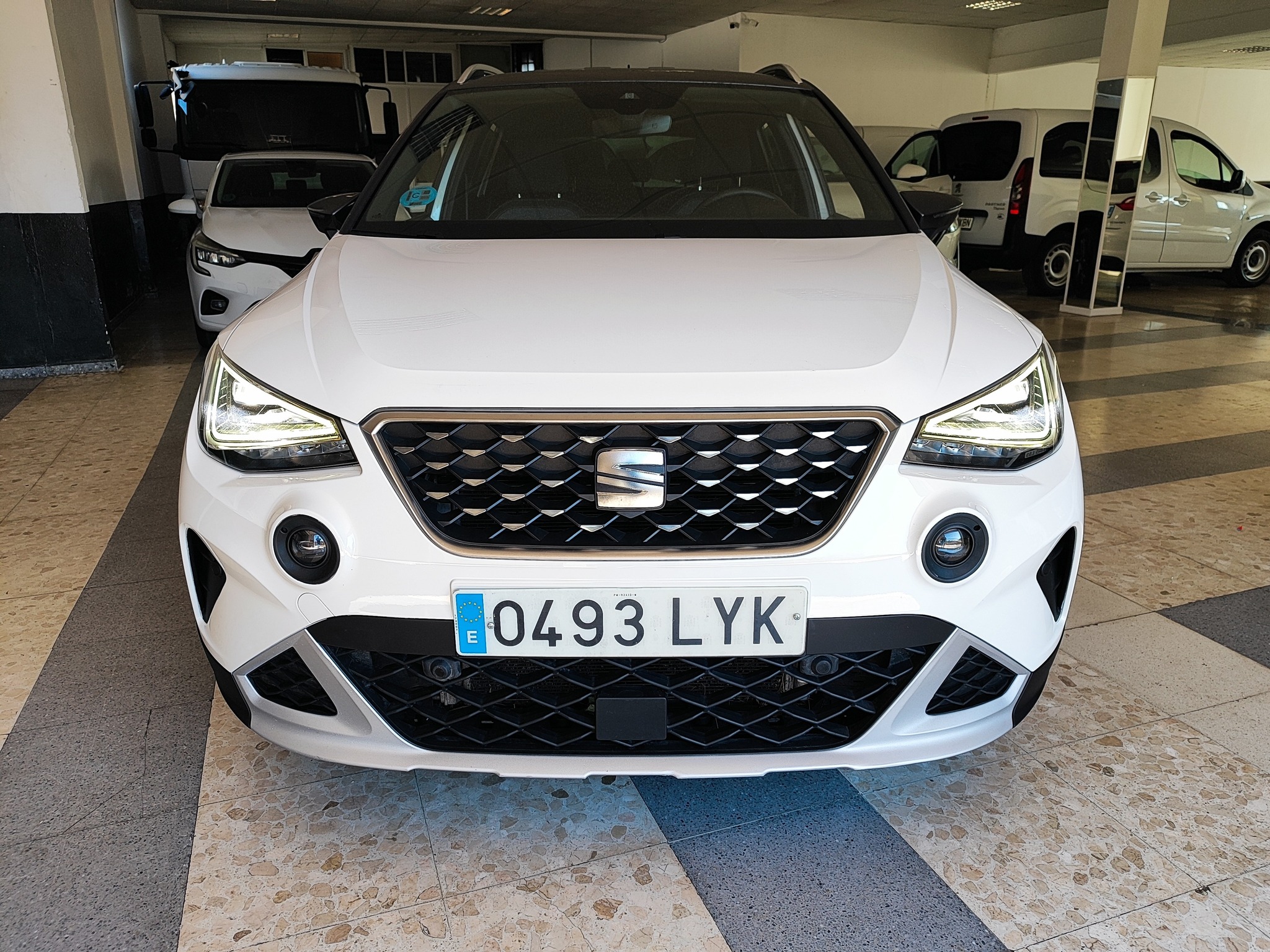 SEAT ARONA - Imagen 10