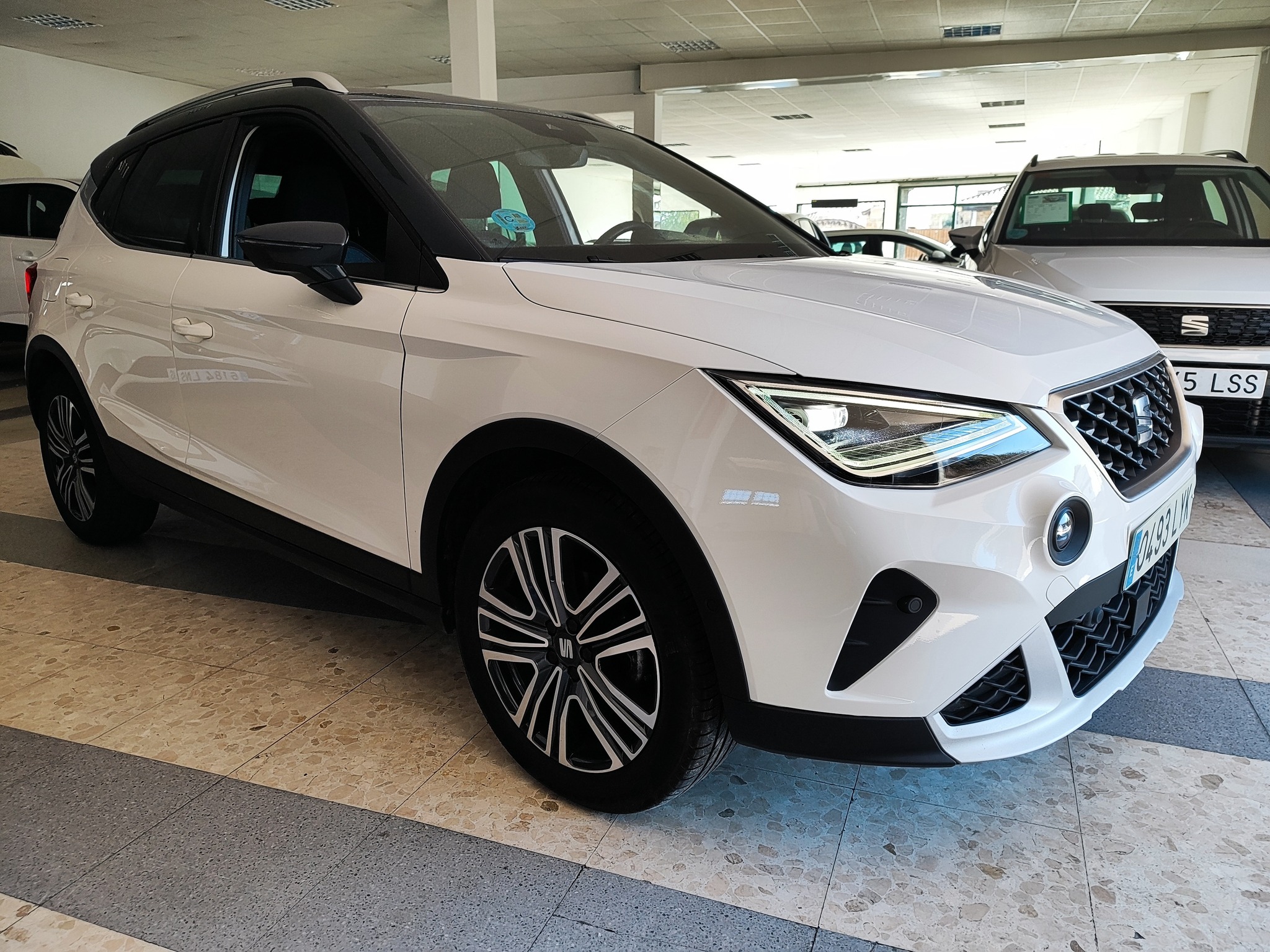 SEAT ARONA - Imagen 8